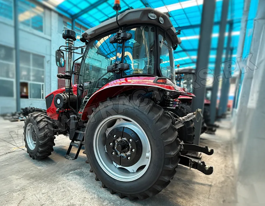 Massive MFT 4120 Tractor